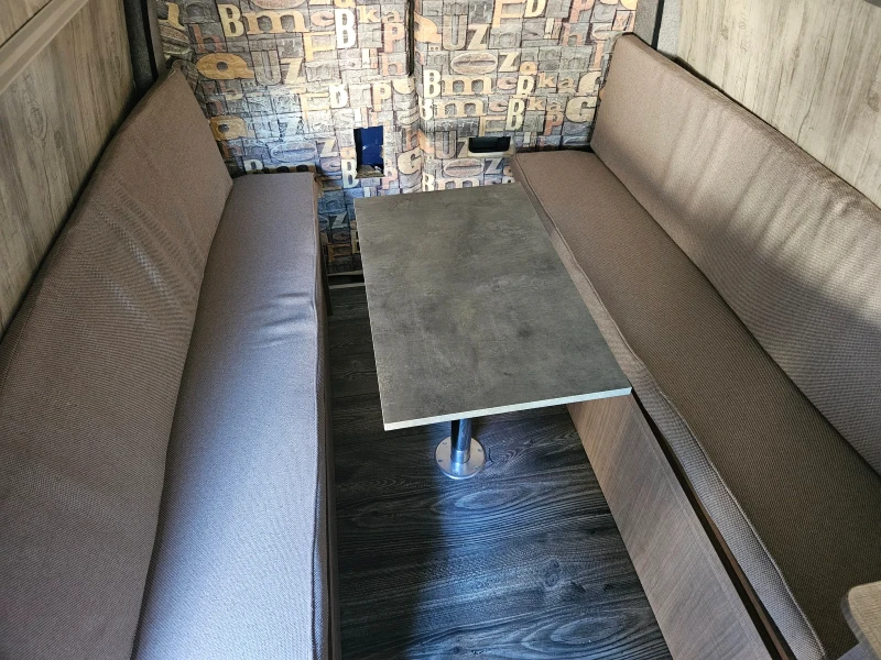 Кемпер VW Transporter 4motion, снимка 11 - Каравани и кемпери - 52530392