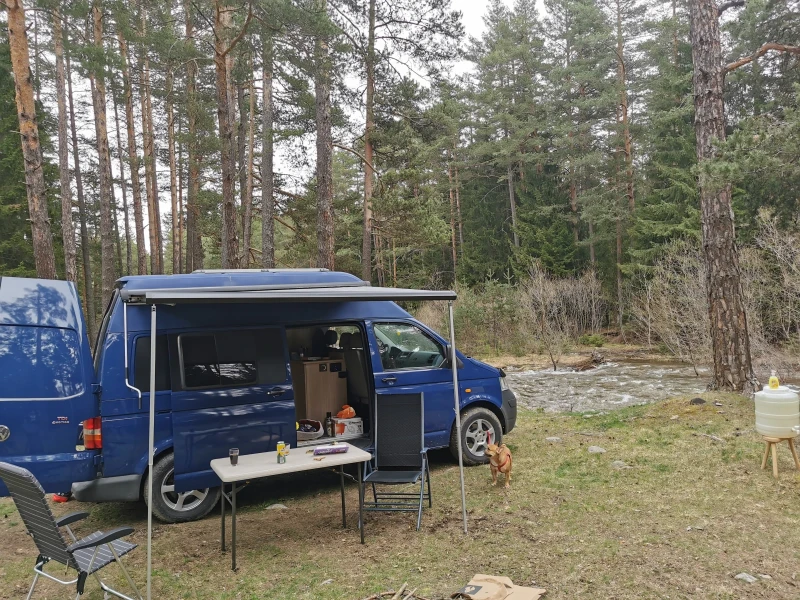 Кемпер VW Transporter 4motion, снимка 14 - Каравани и кемпери - 52530392