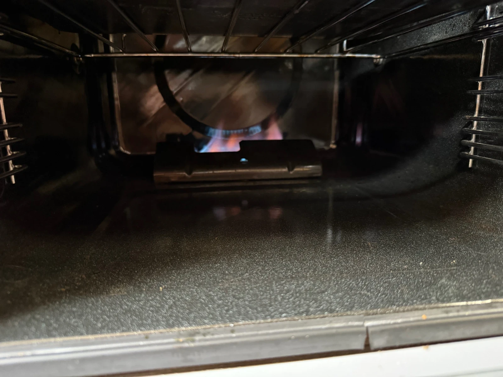 Каравана Swift CHARISMA СПАЛНЯ  - изображение 8