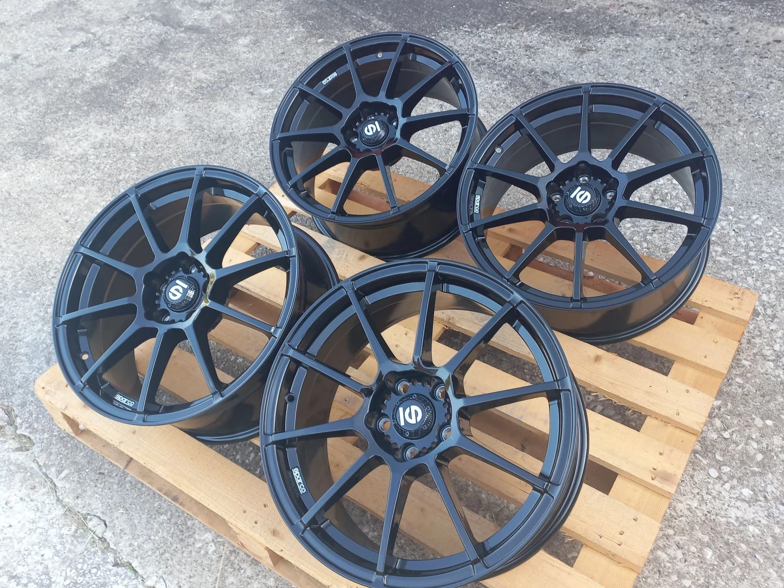 Джанти за Audi, снимка 2 - Гуми и джанти - 54312293