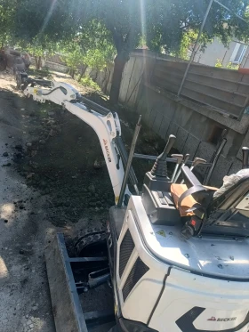 Услуги с мини багер и Самосвал , снимка 2
