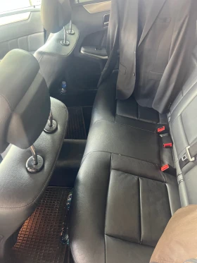Mercedes-Benz E 220, снимка 13