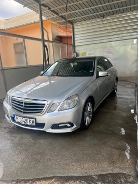 Mercedes-Benz E 220, снимка 1
