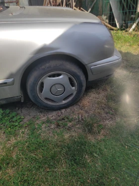 Mercedes-Benz E 250  - изображение 1