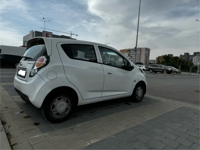 Chevrolet Spark, снимка 2 - Автомобили и джипове - 46455996