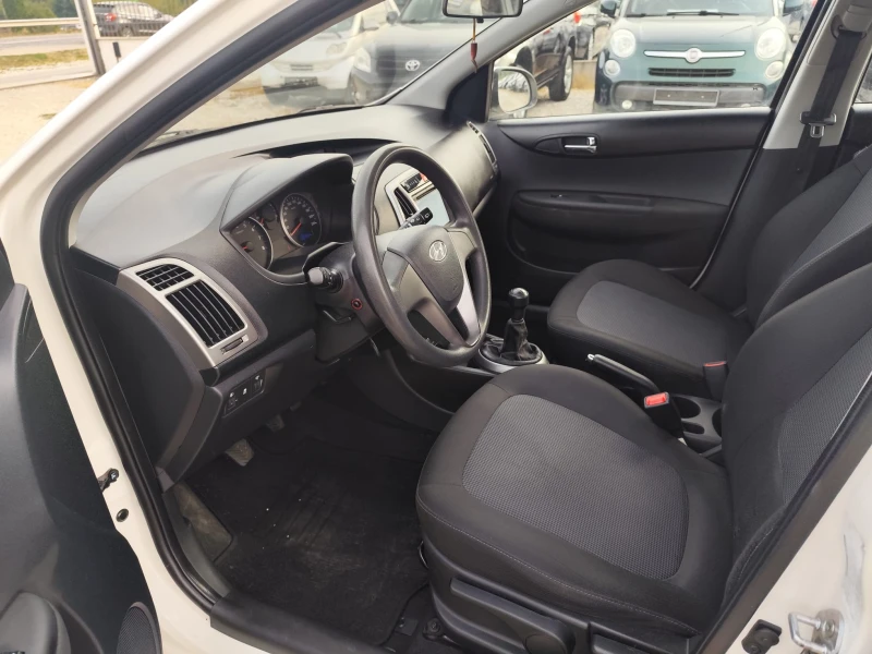 Hyundai I20 1.2 бензин Газ, снимка 11 - Автомобили и джипове - 47216270