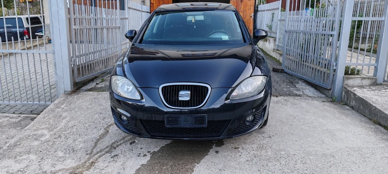 Seat Leon 1.6 бензин газ, снимка 2 - Автомобили и джипове - 47469101