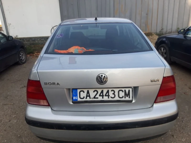 VW Bora SDI, снимка 1 - Автомобили и джипове - 48435931