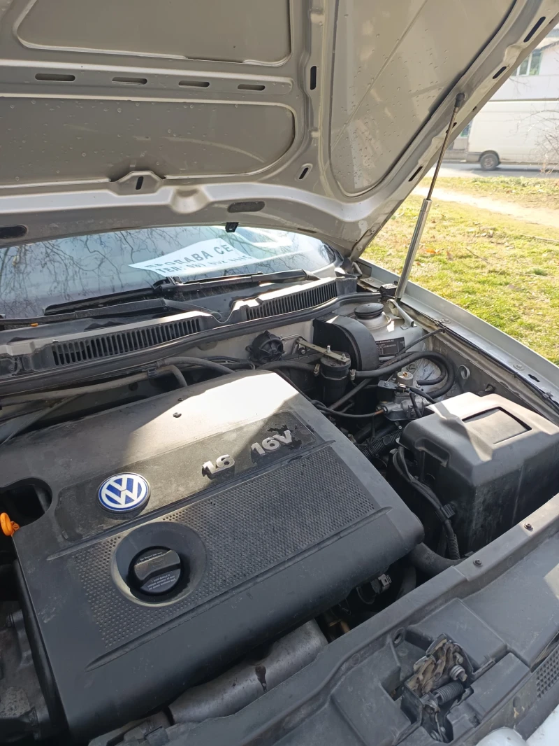 VW Golf Газ бензин , снимка 3 - Автомобили и джипове - 48781250