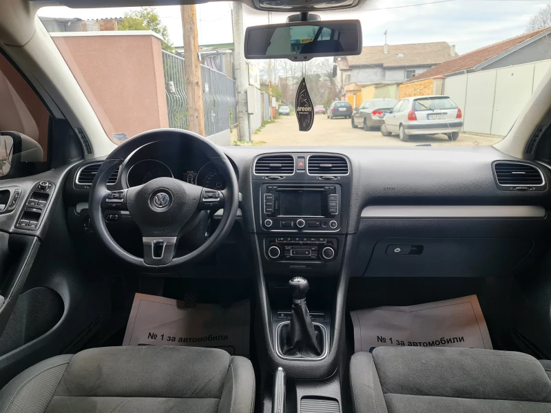 VW Golf, снимка 13 - Автомобили и джипове - 49232984