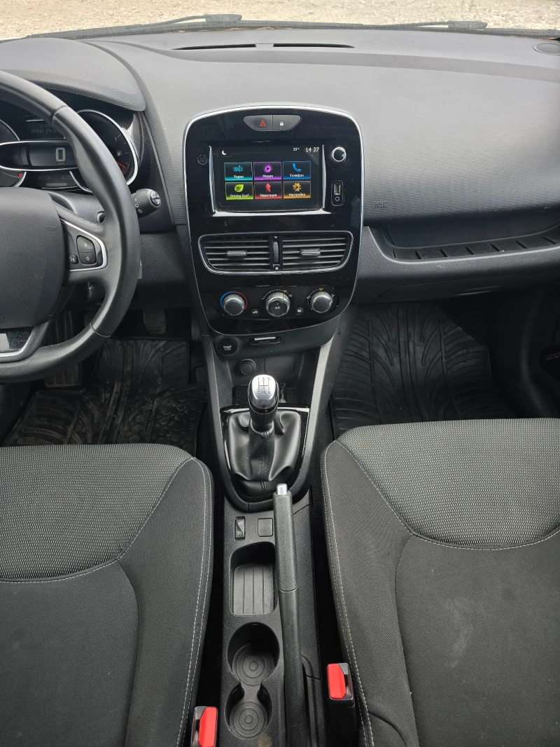 Renault Clio 0.9 Tce, снимка 7 - Автомобили и джипове - 50755262