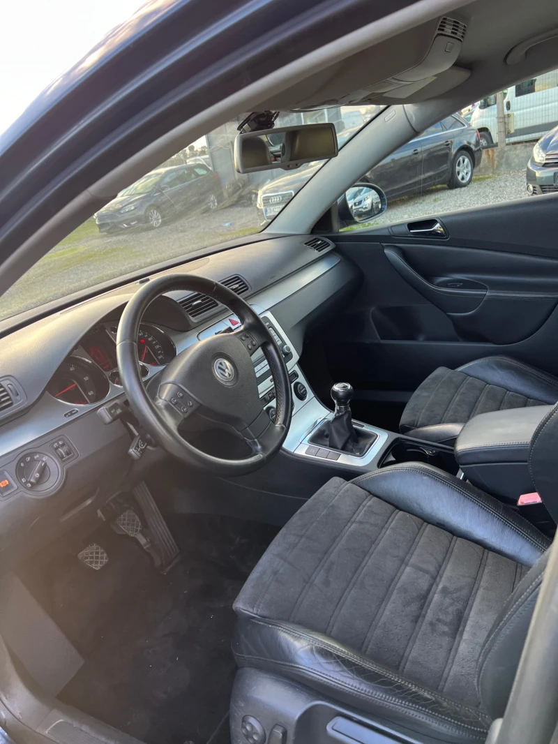 VW Passat 2.0tdi, снимка 8 - Автомобили и джипове - 52628429