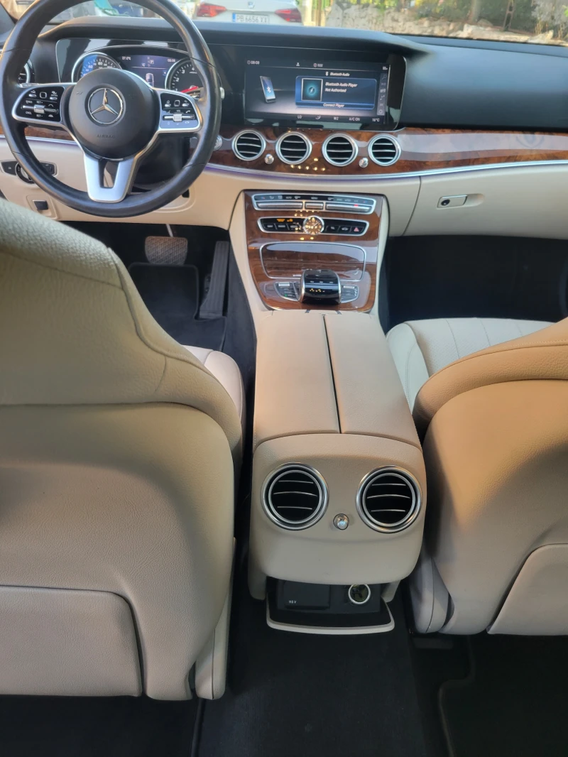 Mercedes-Benz E 300 4 Matic, снимка 7 - Автомобили и джипове - 52650050