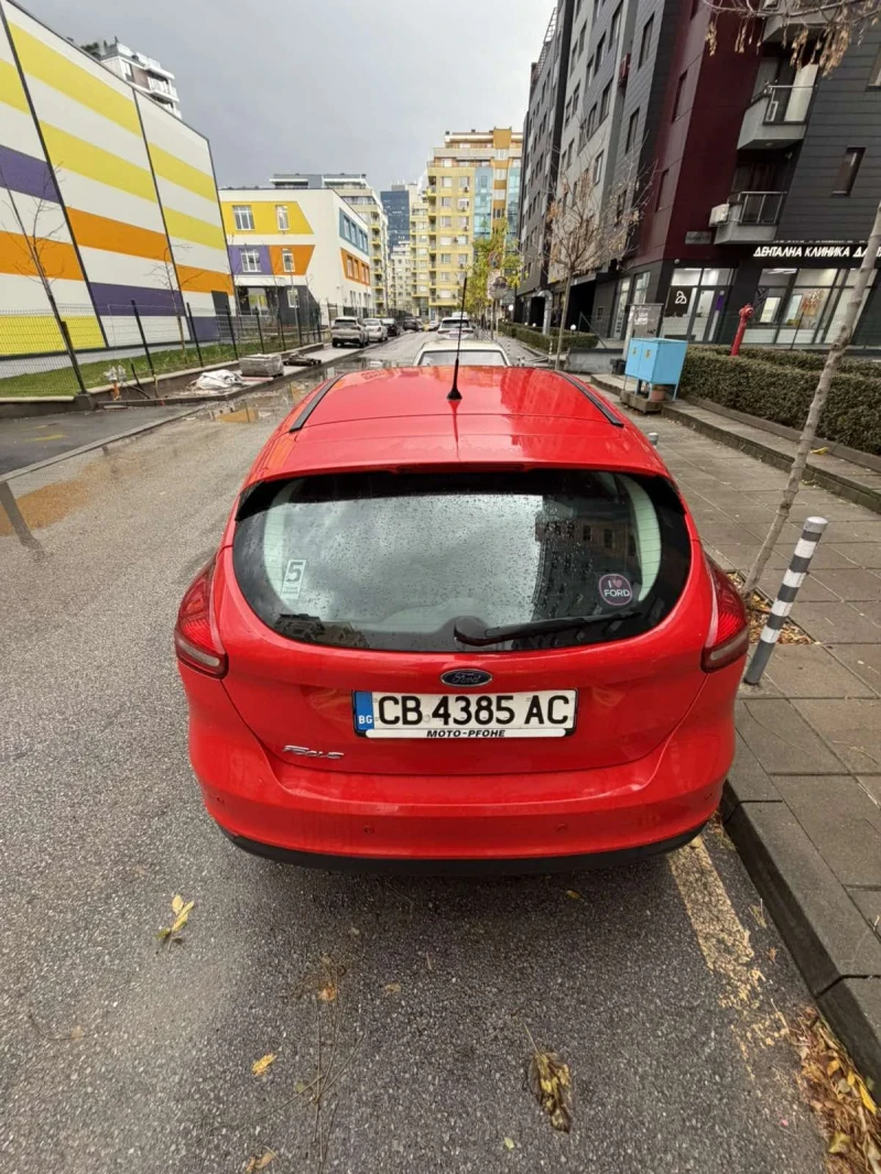 Ford Focus Hatchback, снимка 4 - Автомобили и джипове - 52671926