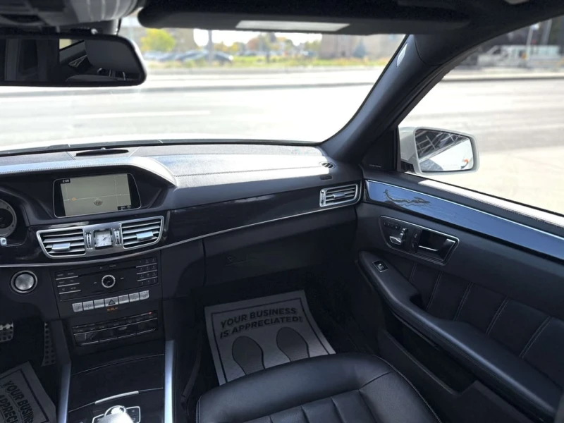 Mercedes-Benz E 400 * CARFAX * ЦЕНА ДО БГ, снимка 13 - Автомобили и джипове - 53153295