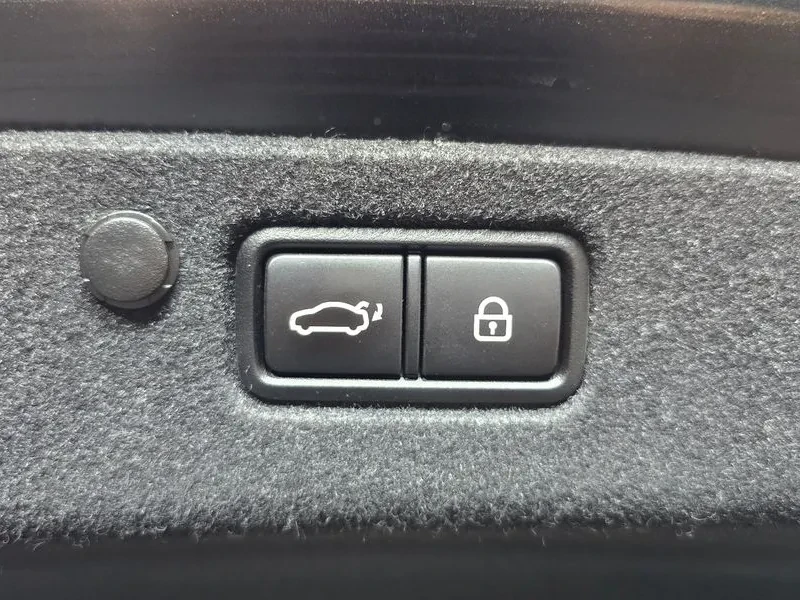 Hyundai Grandeur Ig 3.3 Exclusive, снимка 16 - Автомобили и джипове - 56307506