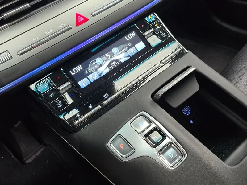 Hyundai Grandeur Ig 3.3 Exclusive, снимка 9 - Автомобили и джипове - 56307506