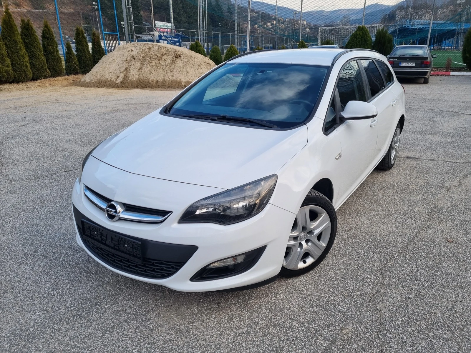 Opel Astra 1.6 ECOFLEX - изображение 10