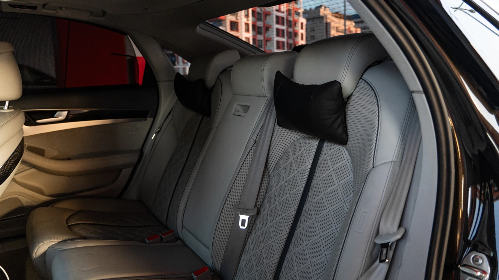 Audi S8 4.0 TFSI MATRIX/CARBON/MASSAGE/360/PANO | Mobile.bg   12