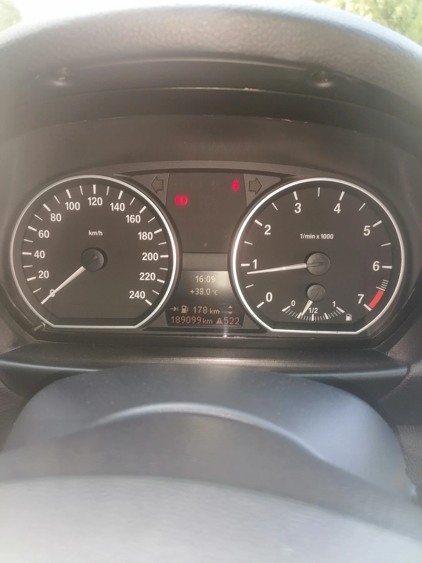 BMW 116  - изображение 7