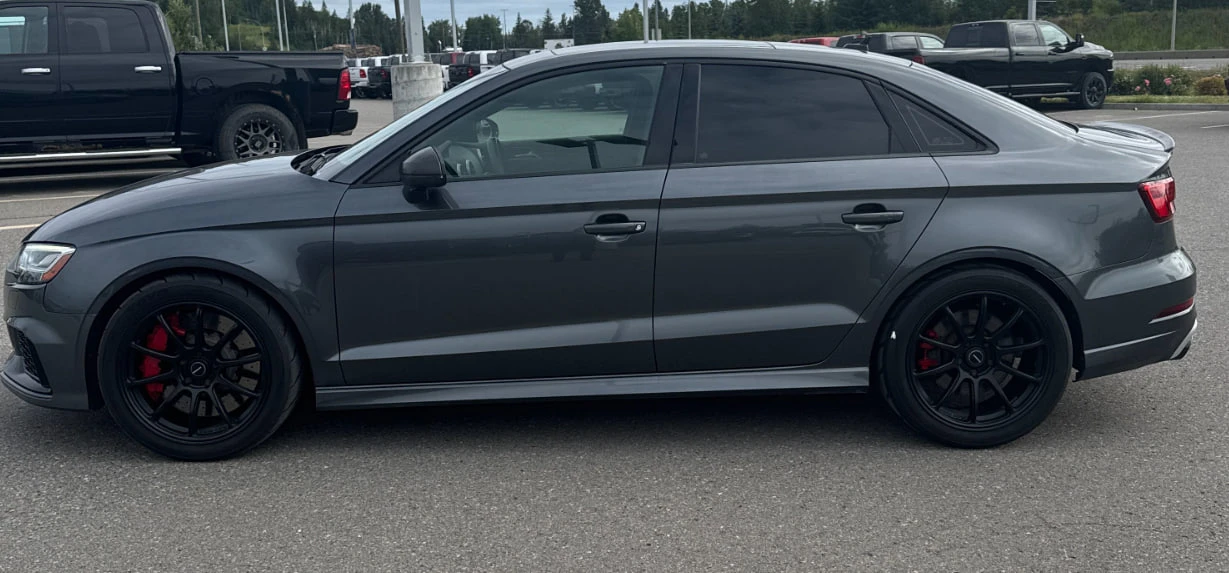 Audi Rs3 * CARFAX * АВТО КРЕДИТ * ЦЕНА ДО БГ! - изображение 3