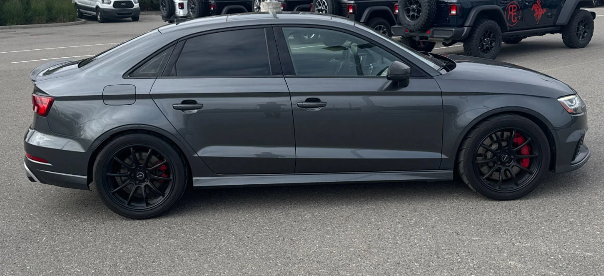 Audi Rs3 * CARFAX * АВТО КРЕДИТ * ЦЕНА ДО БГ! - изображение 4