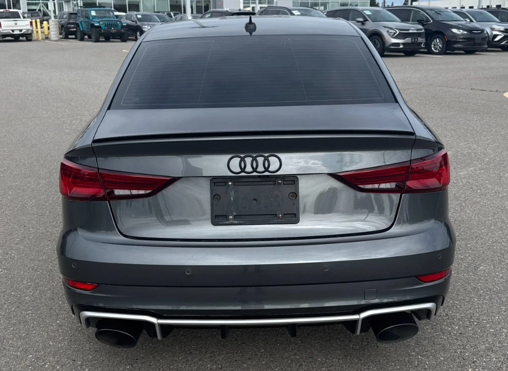 Audi Rs3 * CARFAX * АВТО КРЕДИТ * ЦЕНА ДО БГ! - изображение 5