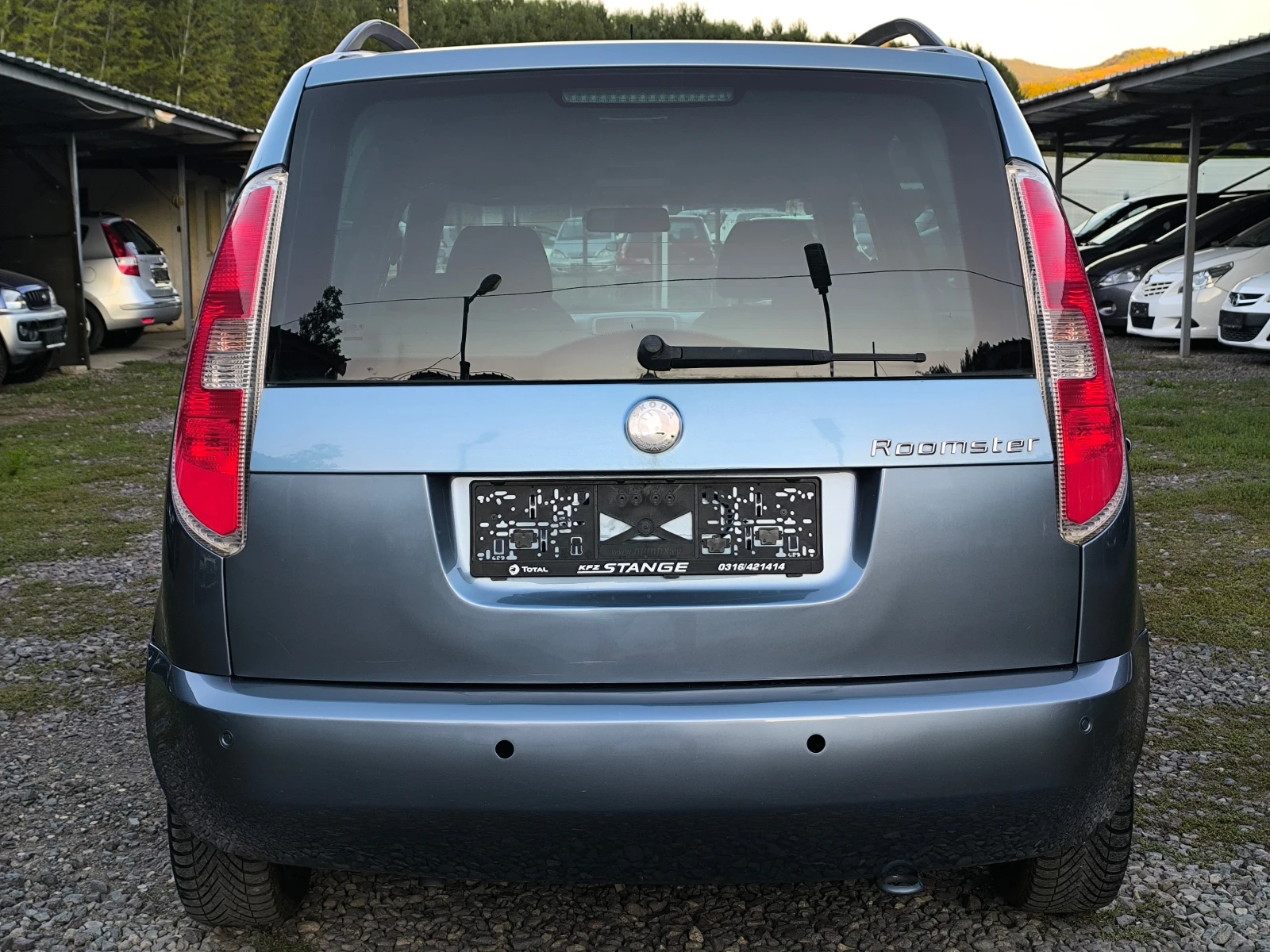Skoda Roomster -1.4MI-86кс(старият двигател)-КЛИМАТИК- - изображение 4