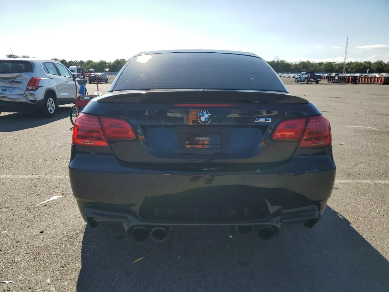 BMW M3 AUTOMATIC * * CARFAX * * АВТО КРЕДИТ * *  - изображение 6