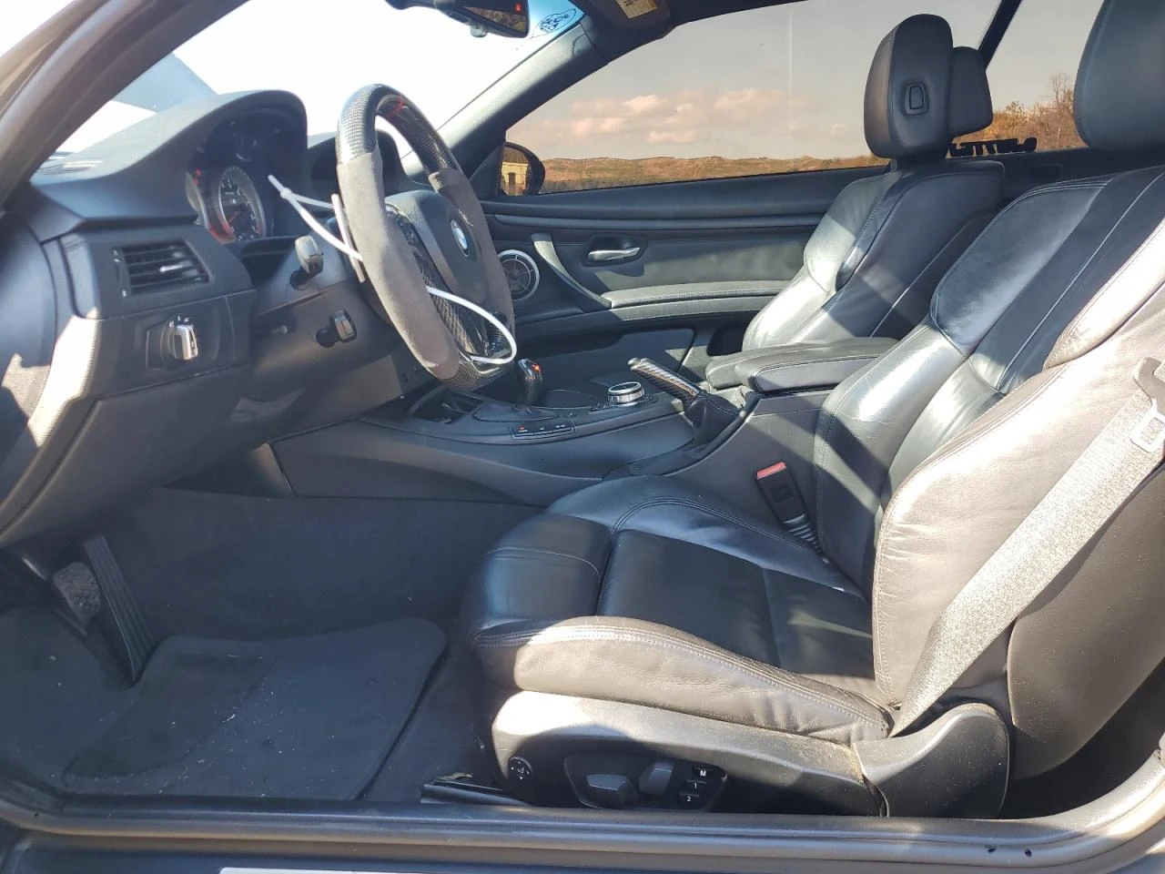 BMW M3 AUTOMATIC * * CARFAX * * АВТО КРЕДИТ * *  - изображение 8