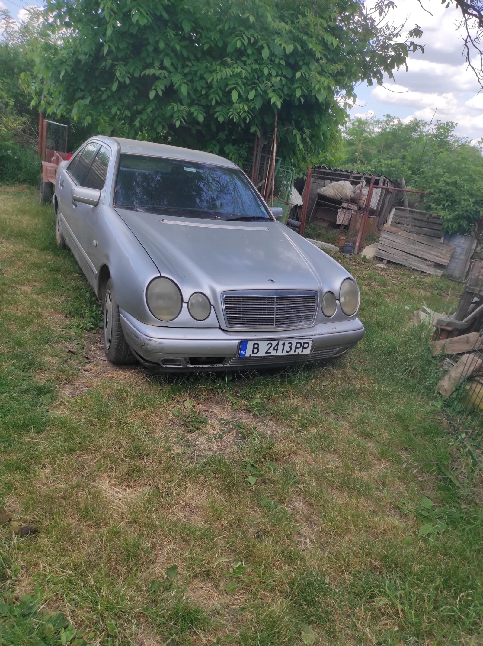 Mercedes-Benz E 250  - изображение 10