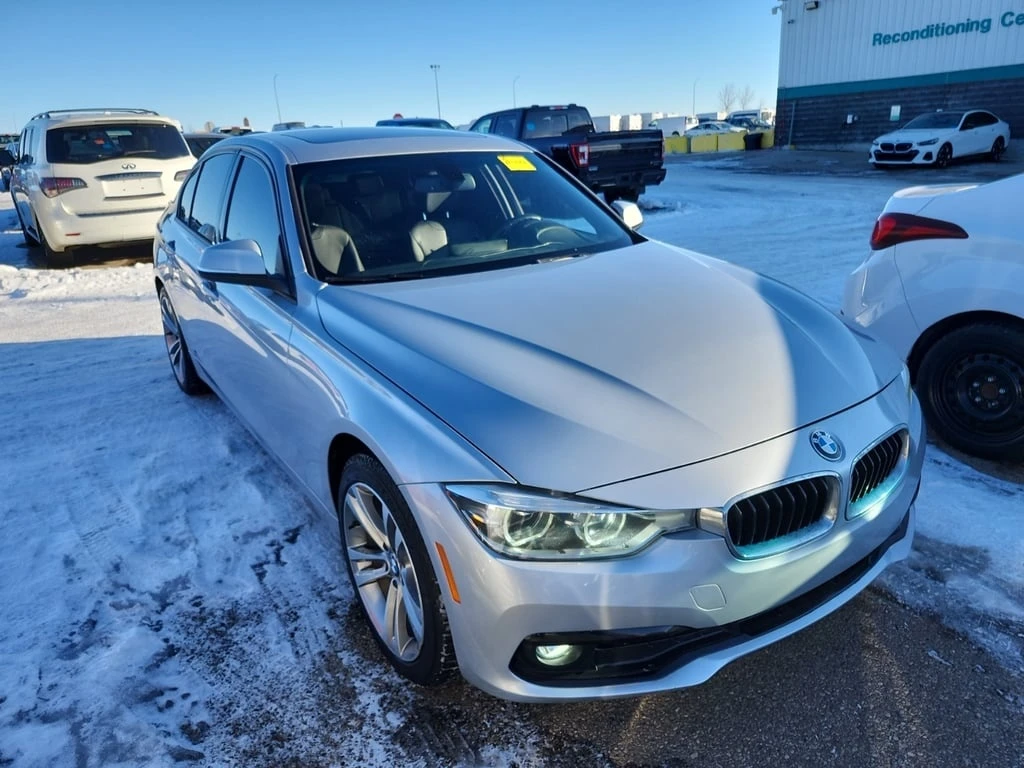 BMW 330 * 330I XDRIVE* ПАНОРАМА* * ПОДГРЕВ НА ПРЕДНИ СЕДАЛ - изображение 2