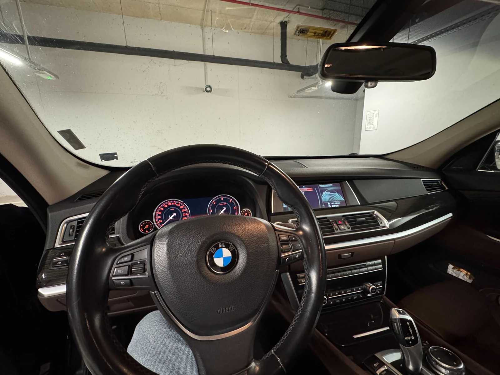 BMW 5 Gran Turismo, снимка 9 - Автомобили и джипове - 53779609