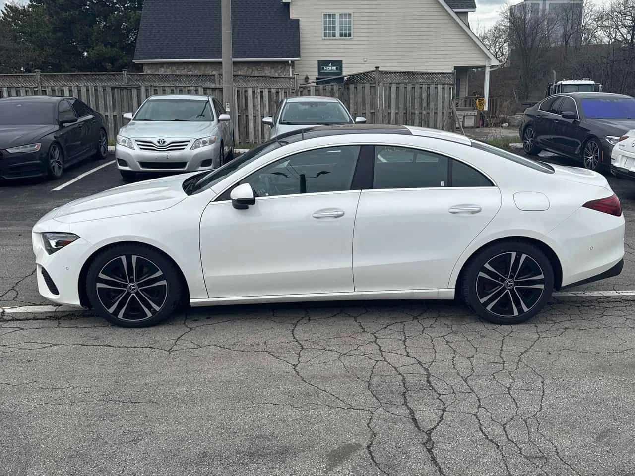 Mercedes-Benz CLA 250  CARFAX, снимка 2 - Автомобили и джипове - 54229781