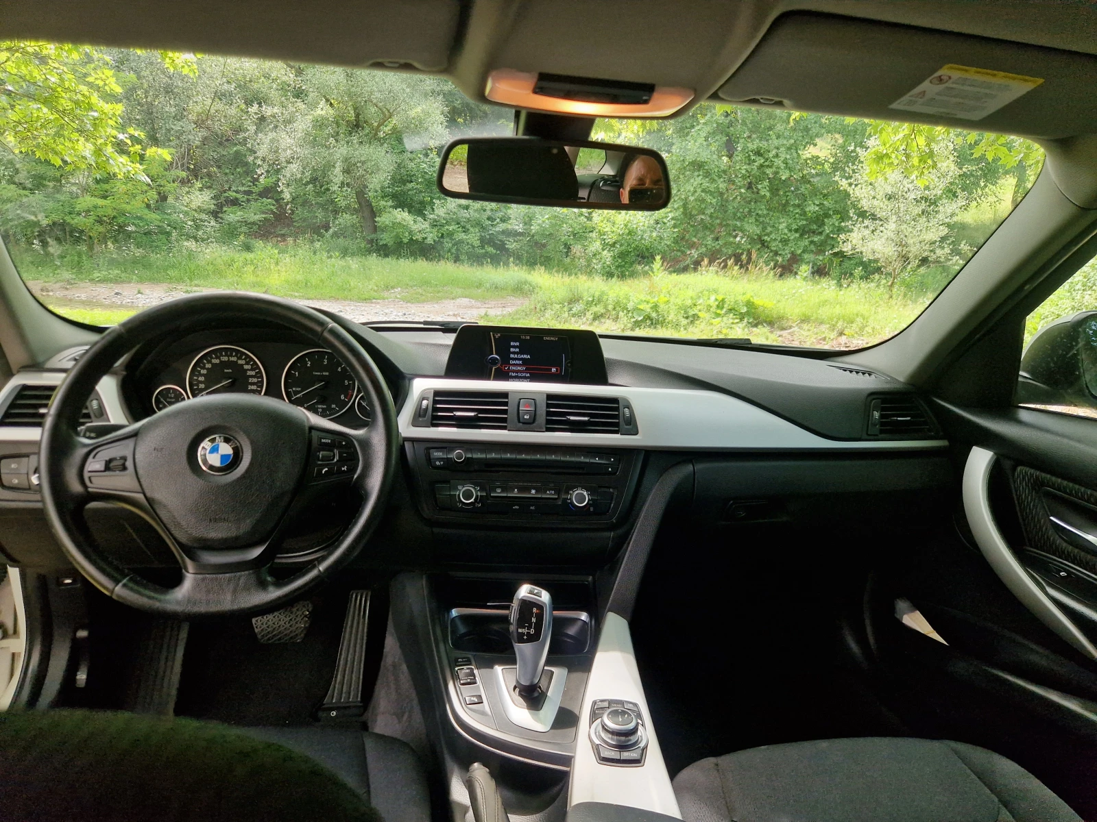 BMW 320, снимка 5 - Автомобили и джипове - 54305041