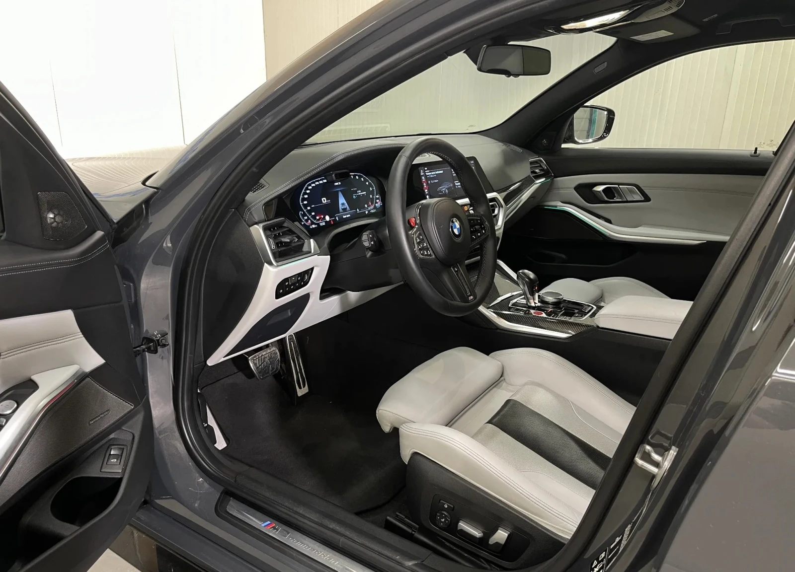 BMW M3 Competition xDrive, снимка 5 - Автомобили и джипове - 54588346