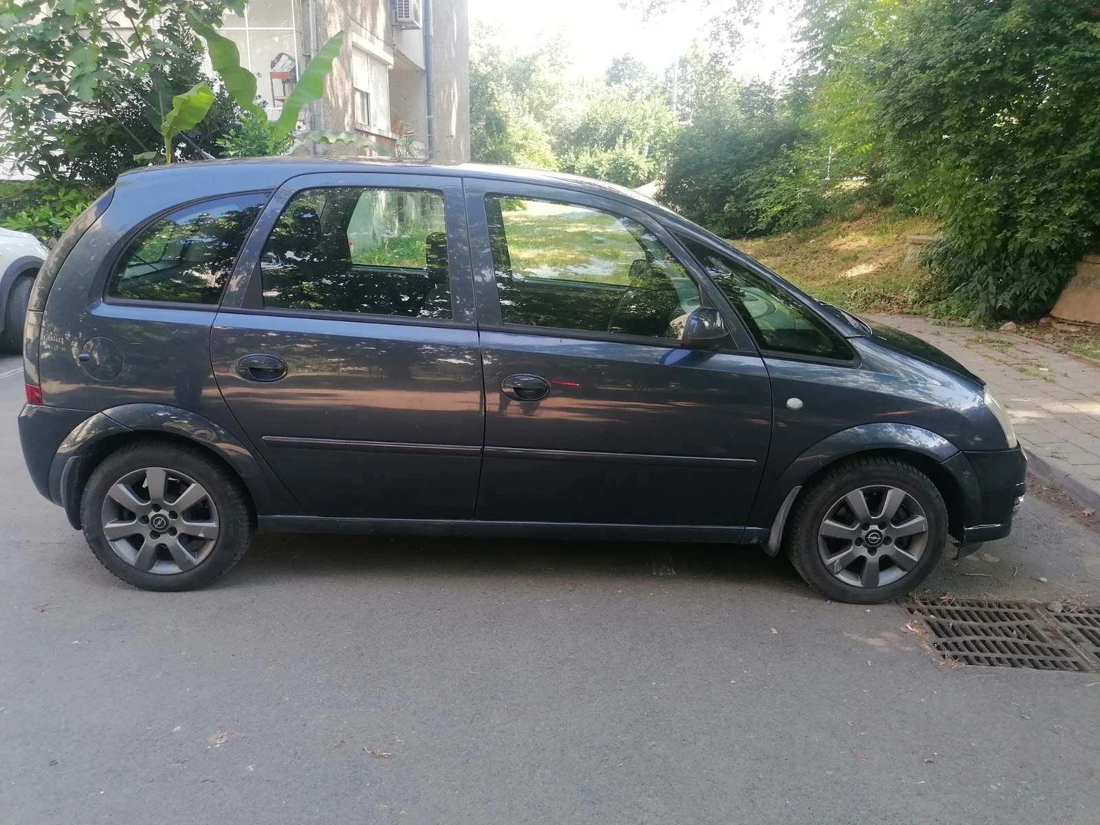 Opel Meriva 1.7 CDTI, снимка 10 - Автомобили и джипове - 54932475