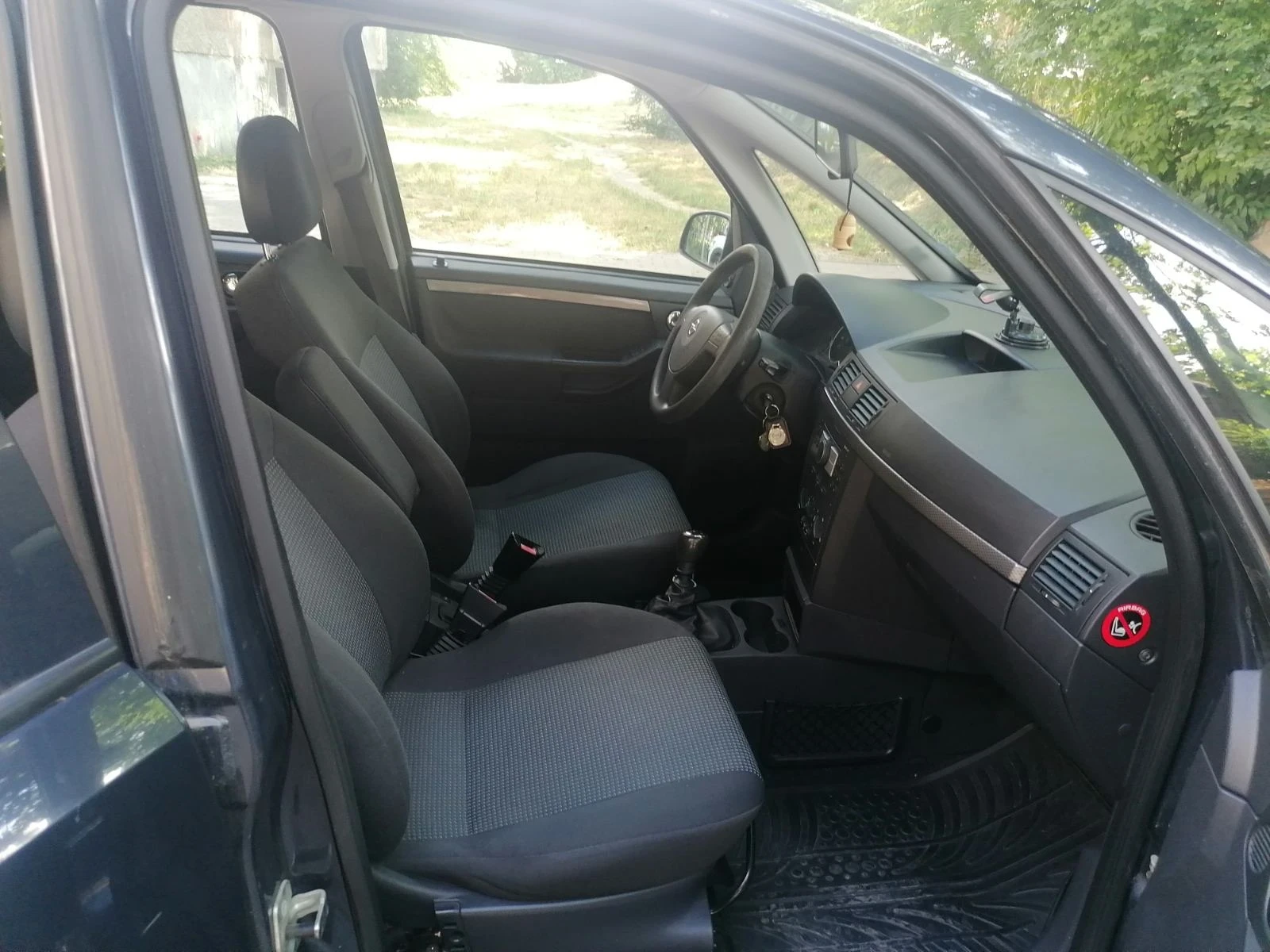 Opel Meriva 1.7 CDTI, снимка 5 - Автомобили и джипове - 54932475