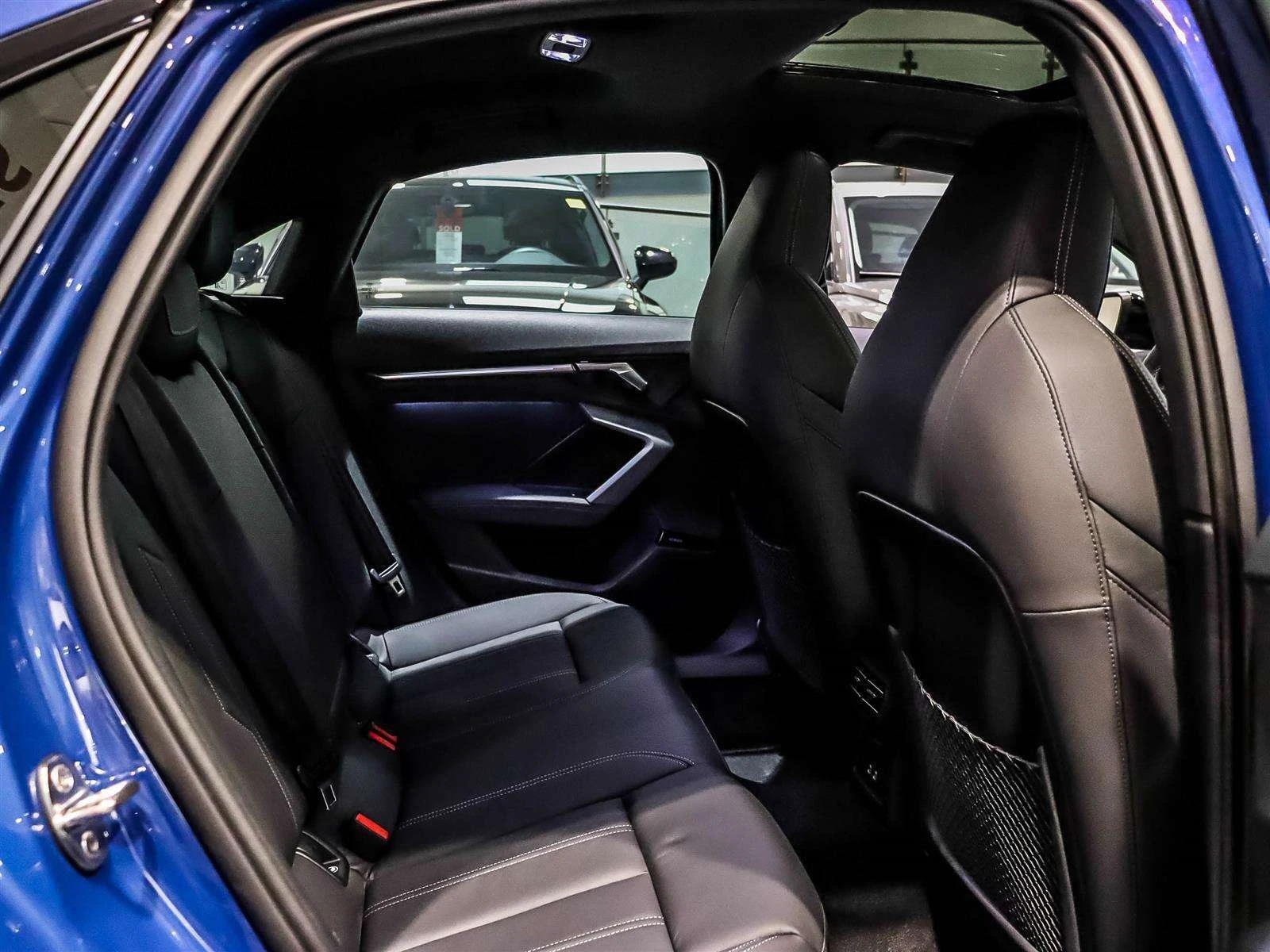 Audi S3 Progressiv / MATRIX / SONOS / DISTRONIC / ЦЕНА ДО , снимка 14 - Автомобили и джипове - 55009666