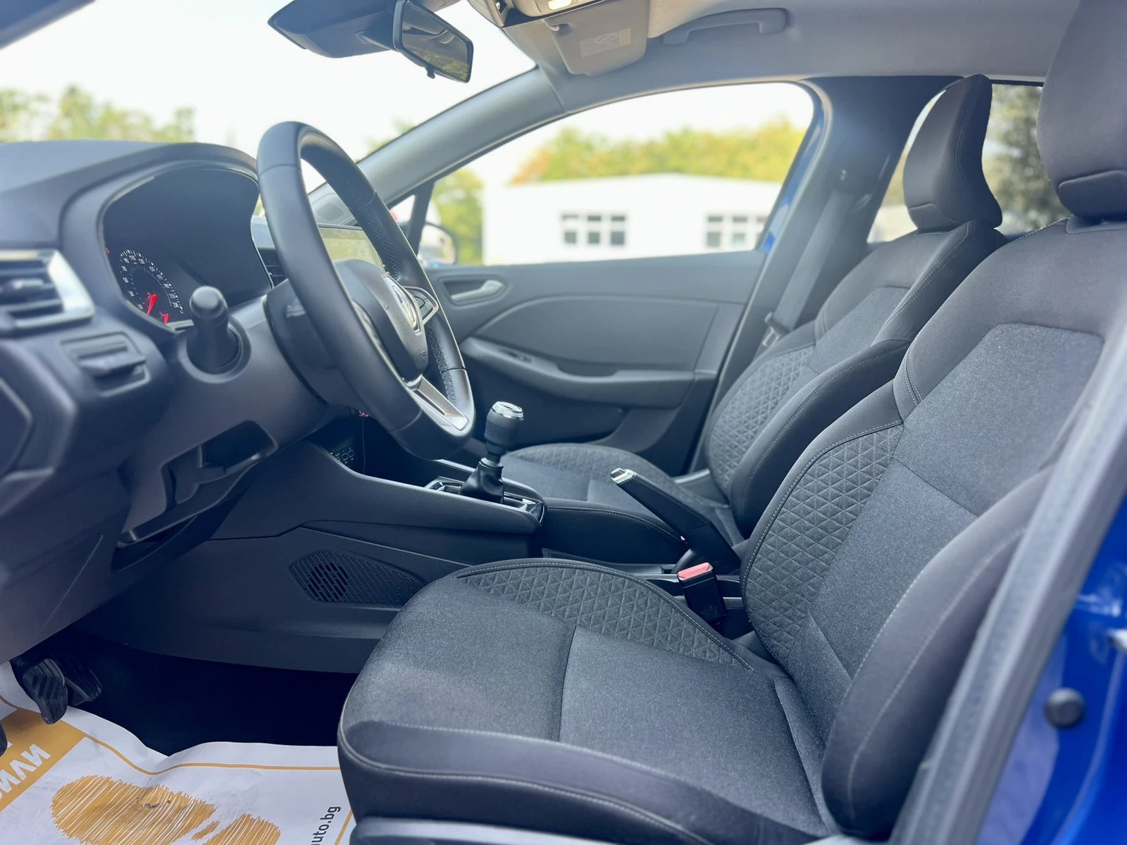 Renault Clio V 1.0 TCe / 90 �.�. / �������� | Mobile.bg � ����������� 7