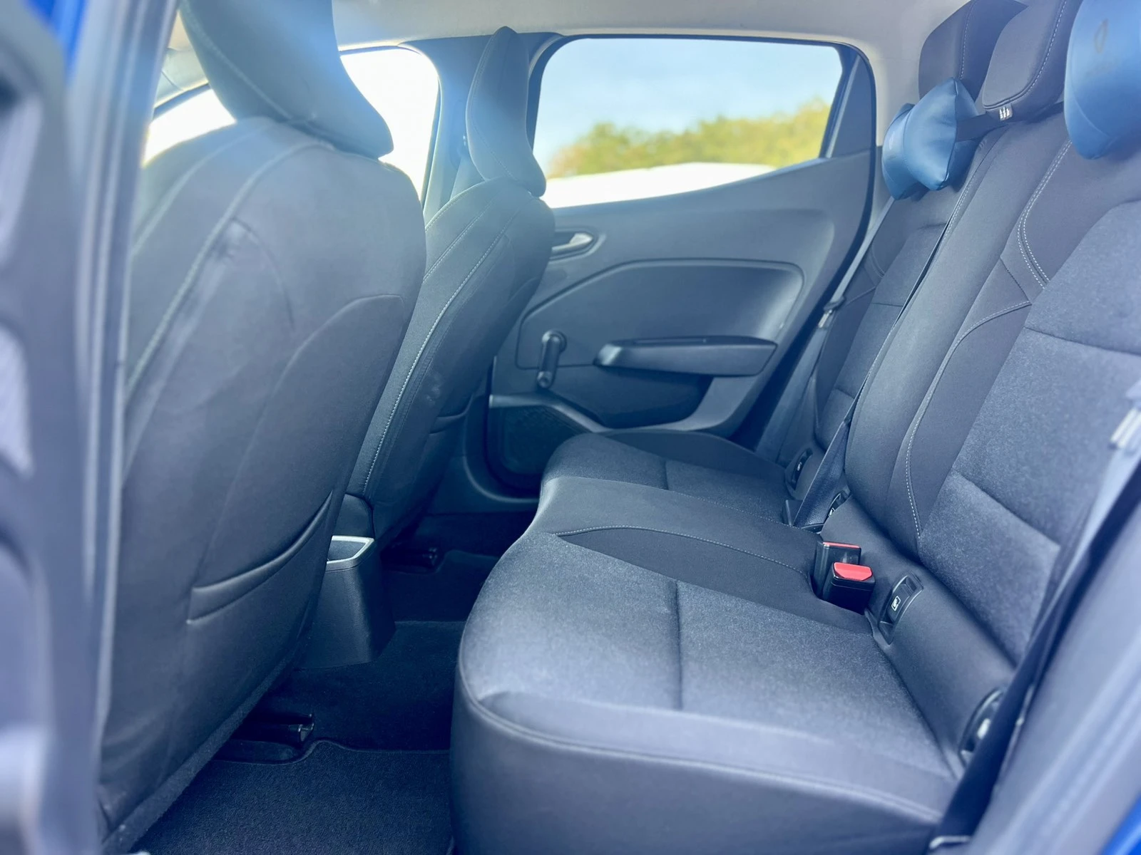 Renault Clio V 1.0 TCe / 90 �.�. / �������� | Mobile.bg � ����������� 16