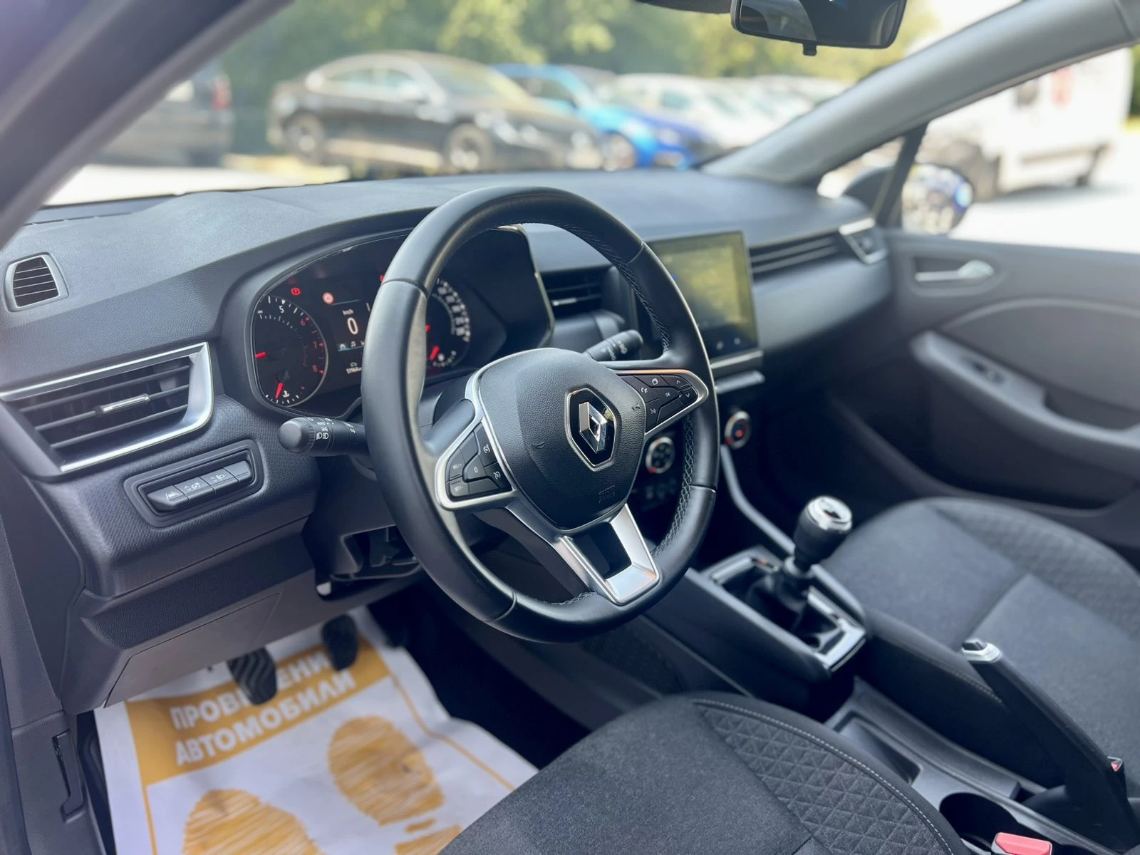 Renault Clio V 1.0 TCe / 90 �.�. / �������� | Mobile.bg � ����������� 8