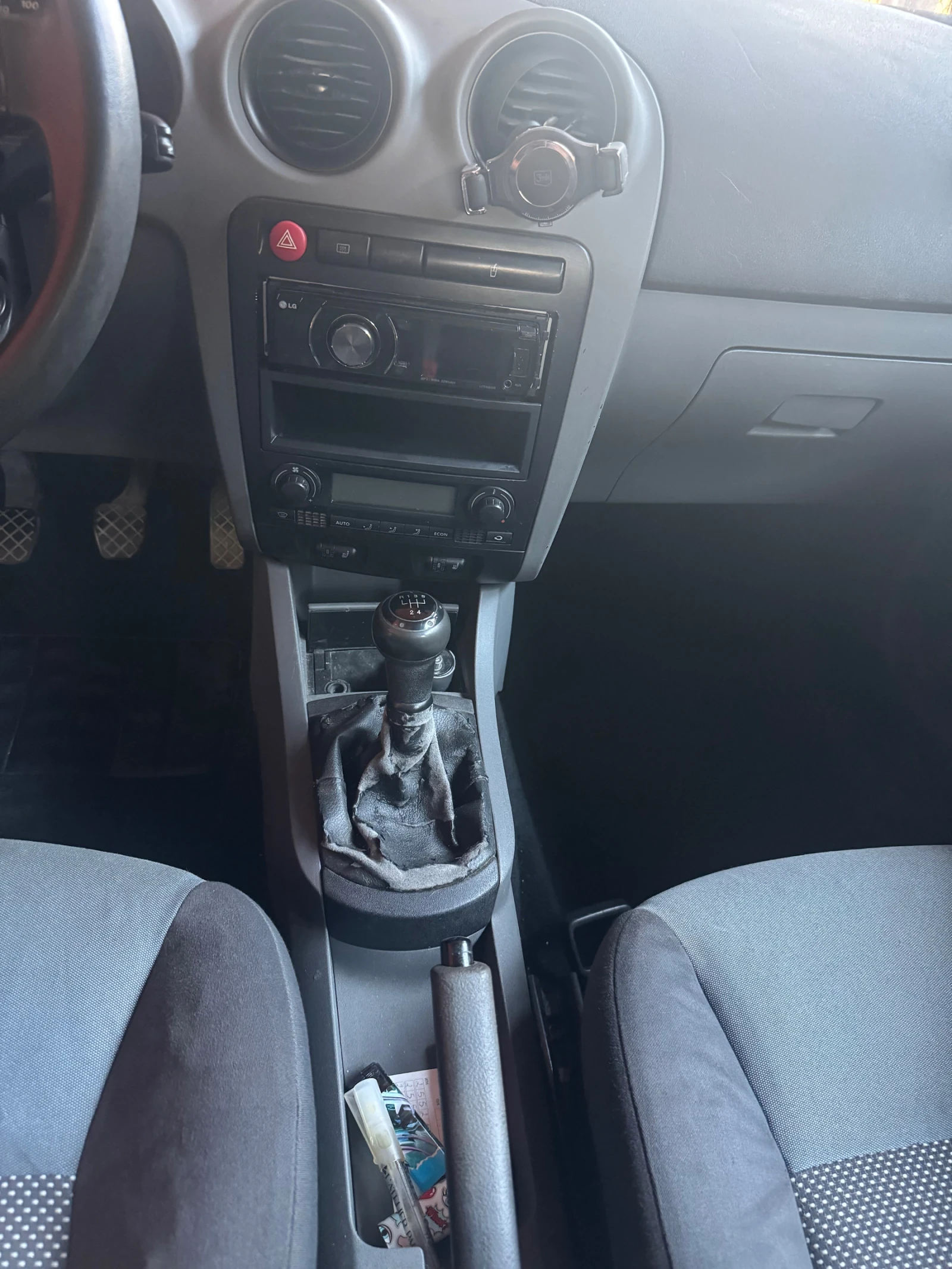 Seat Ibiza, снимка 7 - Автомобили и джипове - 55707218