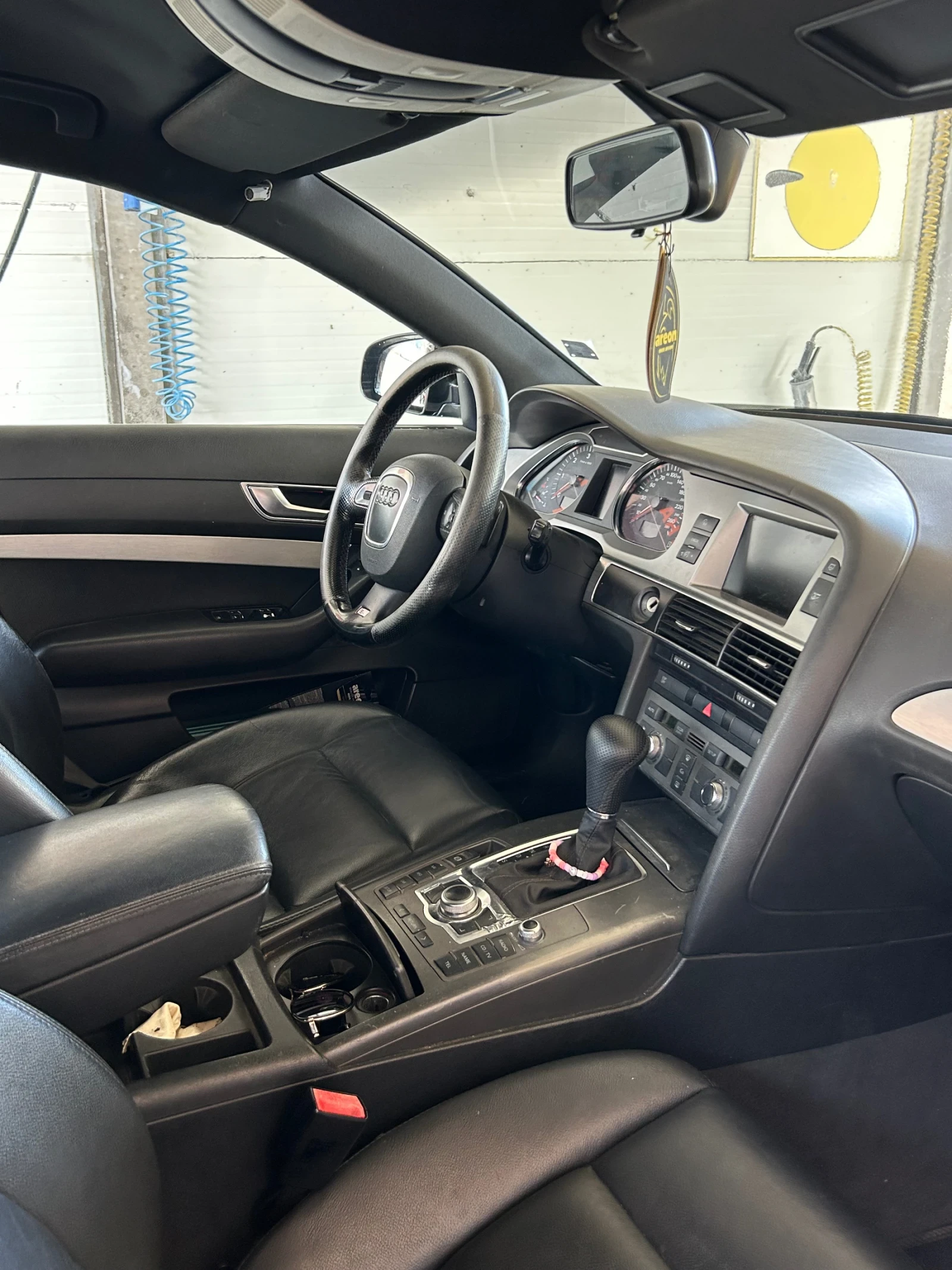 Audi A6 3.0, снимка 4 - Автомобили и джипове - 55931321
