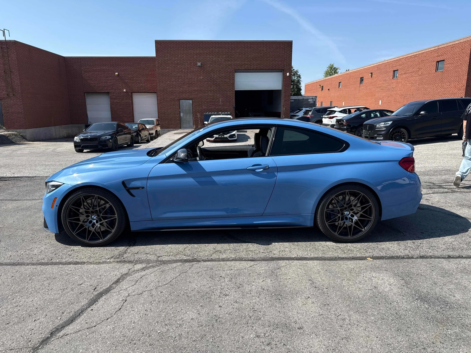 BMW M4 * Coupe * CARFAX * БЕЗ ПЪРВОНАЧАЛНА ВНОСКА, снимка 2 - Автомобили и джипове - 56065054
