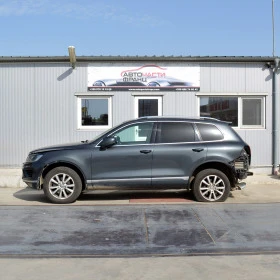 VW Touareg 3.0 TDI, снимка 2