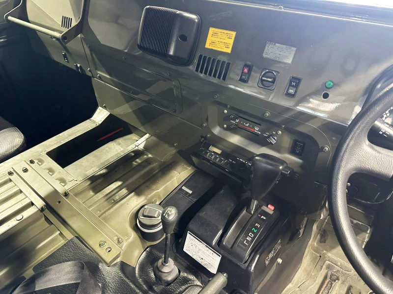 Toyota Land cruiser Megacruiser, снимка 12 - Автомобили и джипове - 50789816