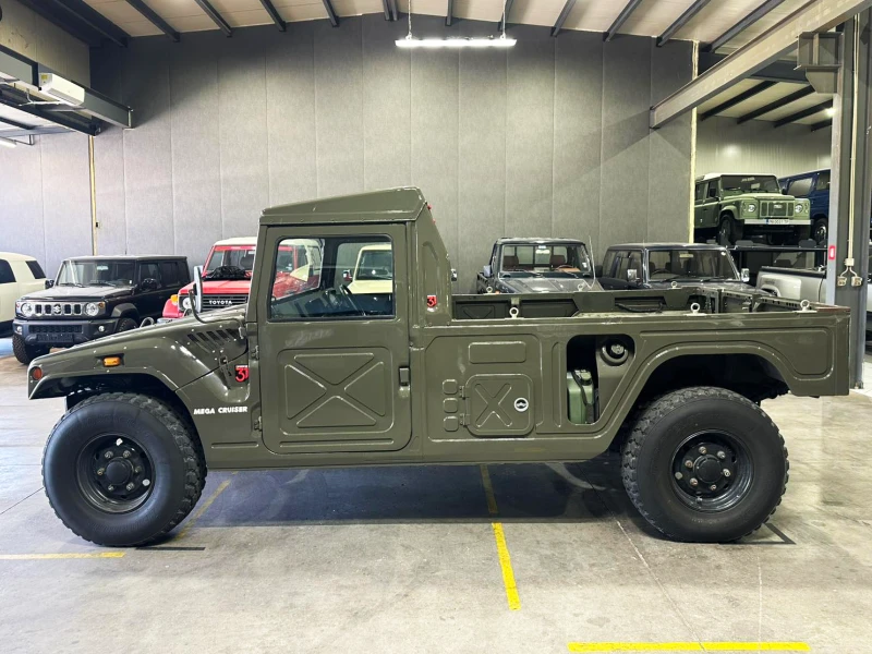 Toyota Land cruiser Megacruiser, снимка 4 - Автомобили и джипове - 50789816