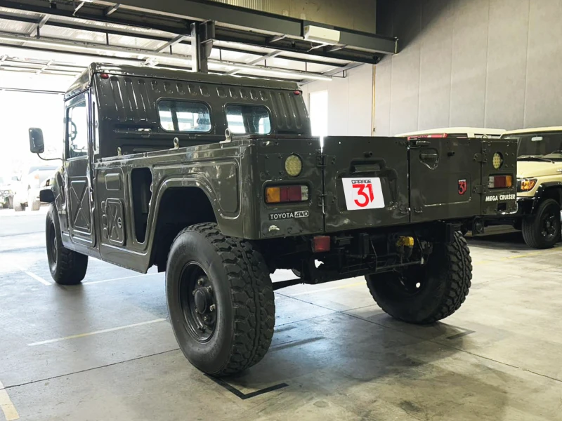 Toyota Land cruiser Megacruiser, снимка 5 - Автомобили и джипове - 50789816