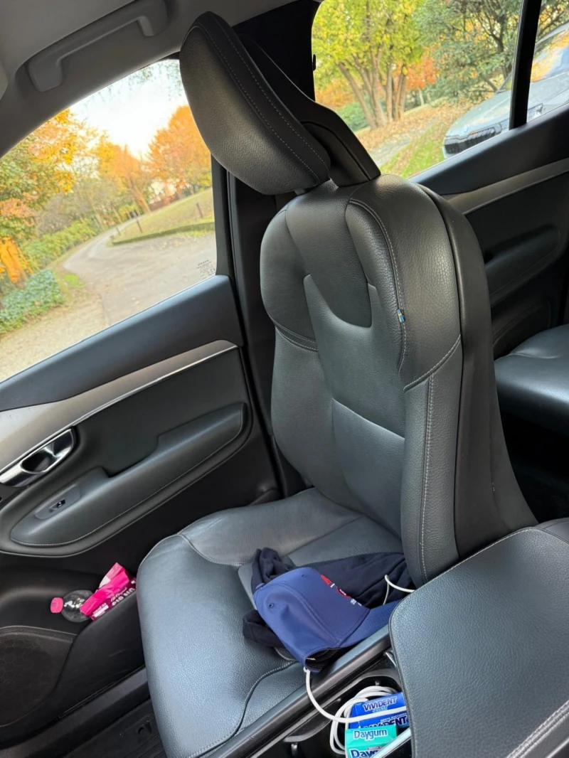 Volvo Xc90 T5, снимка 10 - Автомобили и джипове - 52645623